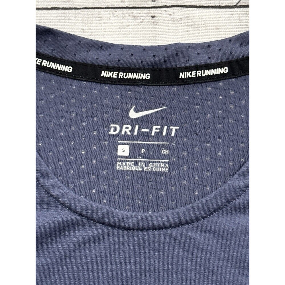 Nike Rise 365 Running Shirt Sz S Blue Reflective Long Sleeve Stretch AQ9923-557 - Picture 16 of 16